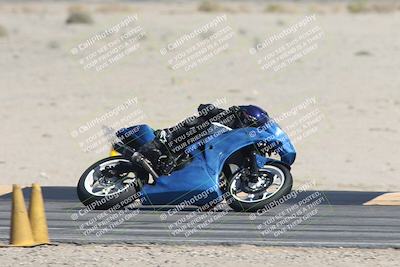 media/Nov-01-2025-CVMA (Sat) [[fc0f7531b8]]/Race 4-500-400-350 Supersport/